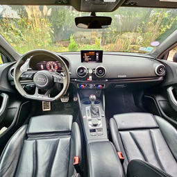 Audi RS3 Berline 400